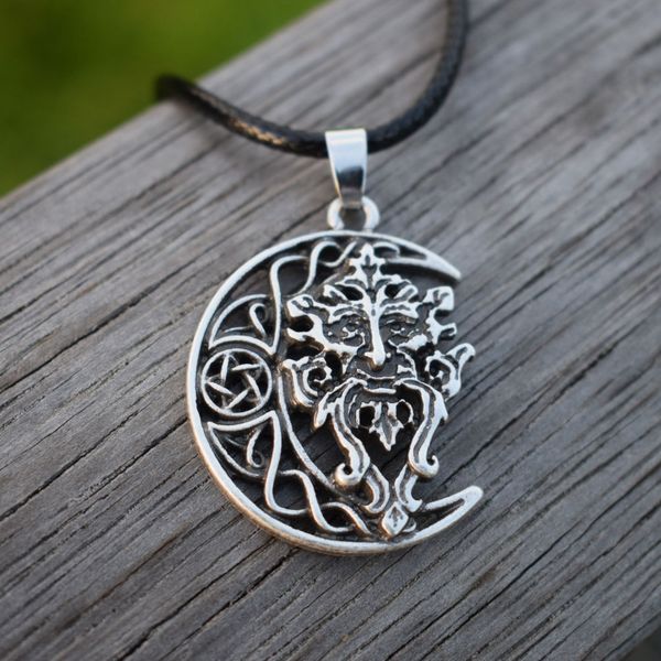 whole salegreen man pendant greenman necklace forest god witchcraft pagan jewelry tree spirit celtic nature oak king sanlan, Silver
whole salegreen man pendant greenman necklace forest god witchcraft pagan jewelry tree spirit celtic nature oak king sanlan, Silver