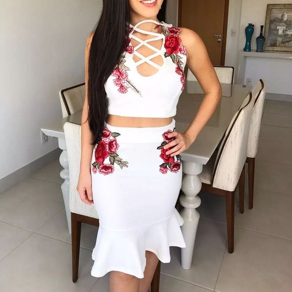 2pcs floral women's sets sleeveless female sundress bodycon high waist short mini ruffle skirts summer outfit clothes, White;black
2pcs floral women's sets sleeveless female sundress bodycon high waist short mini ruffle skirts summer outfit clothes, White;black