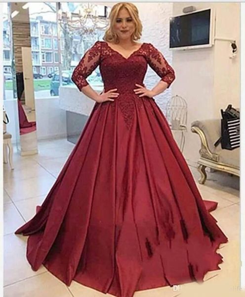 2020 vintage evening dresses 3/4 long sleeves lace stain sheer v-neck occasion prom dress plus size party gowns, Black
2020 vintage evening dresses 3/4 long sleeves lace stain sheer v-neck occasion prom dress plus size party gowns, Black