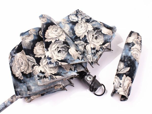 full automatic rain&sun umbrella three folding umbrella for women&men waterproof wind resistant windproof
full automatic rain&sun umbrella three folding umbrella for women&men waterproof wind resistant windproof