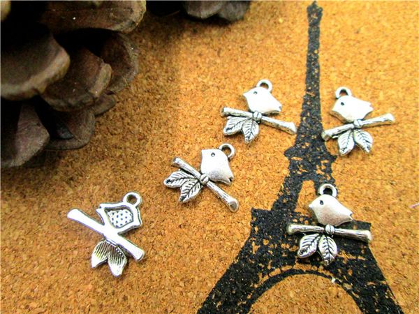 105pcs--birds charm, antique tibetan silver tone bird on branch charm pendant 17x16mm, Bronze;silver
105pcs--birds charm, antique tibetan silver tone bird on branch charm pendant 17x16mm, Bronze;silver