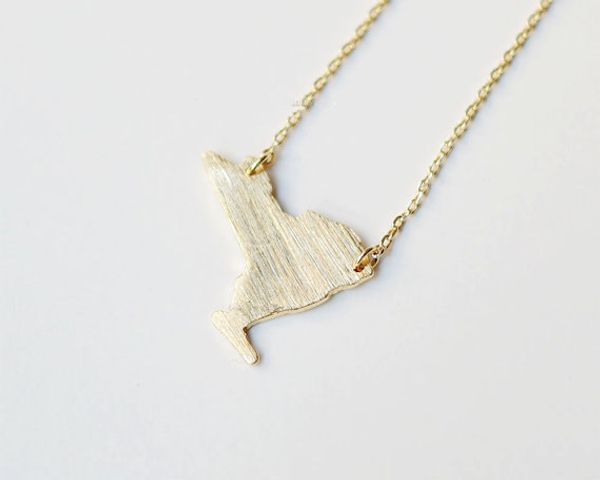 30pcs usa map new york state charm pendant necklaces ny state map necklaces america usa state map necklaces for hometown gifts jewelry, Silver
30pcs usa map new york state charm pendant necklaces ny state map necklaces america usa state map necklaces for hometown gifts jewelry, Silver