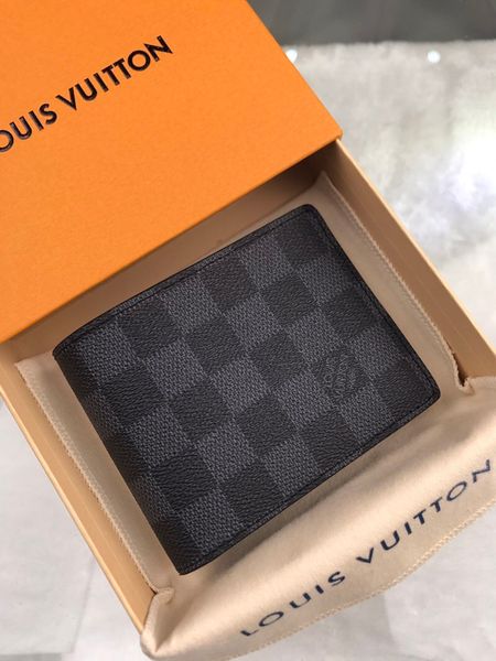 Classic real leather men black walelt with box coin purse date code short wallet Card holder women man 63261
Classic real leather men black walelt with box coin purse date code short wallet Card holder women man 63261