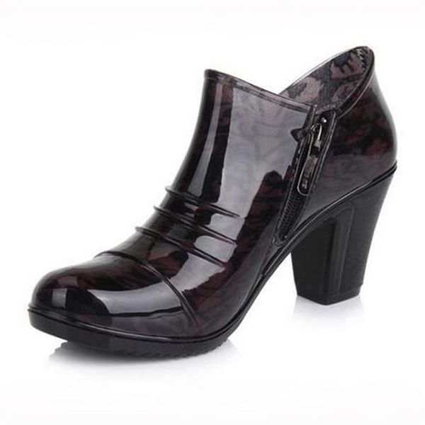 2018 pleated women rubber boots thick heel ankle rain boots spring autumn waterproof woman shoes size, Black;red
2018 pleated women rubber boots thick heel ankle rain boots spring autumn waterproof woman shoes size, Black;red