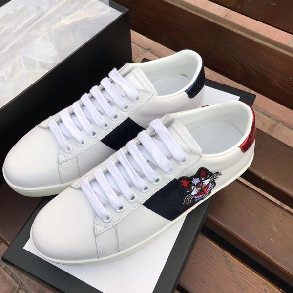 designer fashion luxury 2018 brand men shoes designer brand mens shoes Women Sneakers mens trainers DHL Free Shipping
designer fashion luxury 2018 brand men shoes designer brand mens shoes Women Sneakers mens trainers DHL Free Shipping
