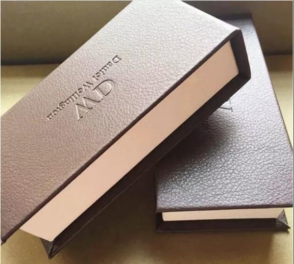 Fashion Luxury Brand Daniel W black Watch Box 100% High quality Original Watch Box With Instructions And Manual Case Watch box
Fashion Luxury Brand Daniel W black Watch Box 100% High quality Original Watch Box With Instructions And Manual Case Watch box