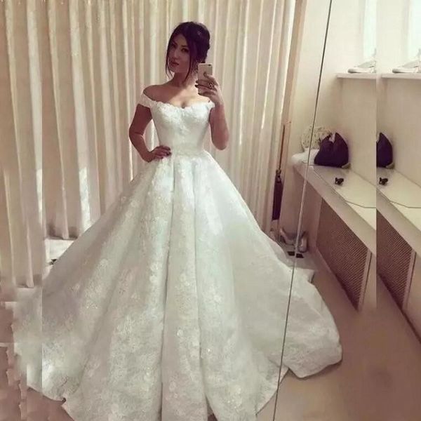 spring summer wear lace wedding dresses off shoulders appliqued beads vintage bridal gowns full lace arabic dubai wedding gowns, White
spring summer wear lace wedding dresses off shoulders appliqued beads vintage bridal gowns full lace arabic dubai wedding gowns, White