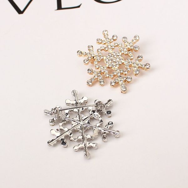 fashion women jewelry delicate snowflake brooches exquisite clear rhinestone brooch pin tone bouquet wedding for girlfriend, teen girl, Gray
fashion women jewelry delicate snowflake brooches exquisite clear rhinestone brooch pin tone bouquet wedding for girlfriend, teen girl, Gray