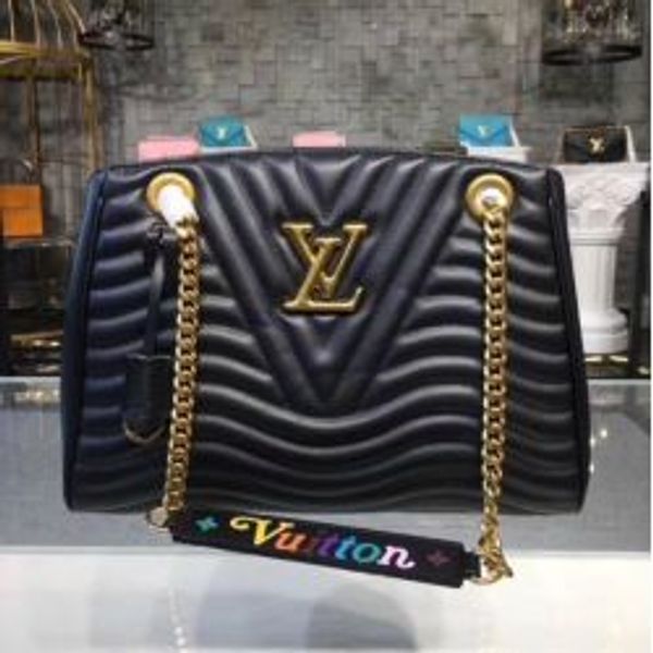 2019 new m51978 m51496 m51497 wave chain tote handbag pur e bag black me enger houlder bag cro body handbag tote bo ton bag
2019 new m51978 m51496 m51497 wave chain tote handbag pur e bag black me enger houlder bag cro body handbag tote bo ton bag