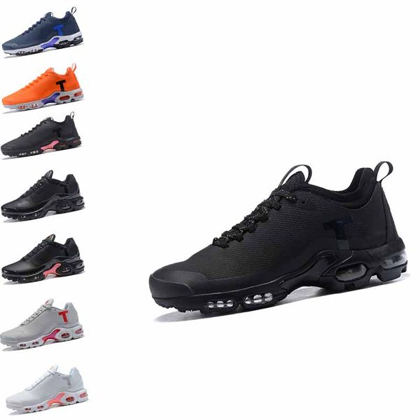 Новый шаблон 2018 новый VM Plus TN комфортно Дышащий свет BETRUE закат тройной черный белый Мужчины Женщины Повседневная обувь 36-46
Новый шаблон 2018 новый VM Plus TN комфортно Дышащий свет BETRUE закат тройной черный белый Мужчины Женщины Повседневная обувь 36-46