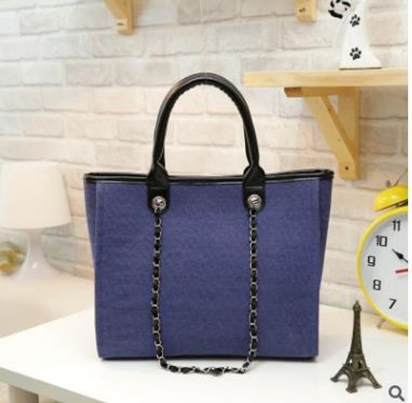 brand2018 women handbags Canvas Shoulder bag chains large capacity bags handbag hobos Casual Tote purse Cosmetic Bag
brand2018 women handbags Canvas Shoulder bag chains large capacity bags handbag hobos Casual Tote purse Cosmetic Bag