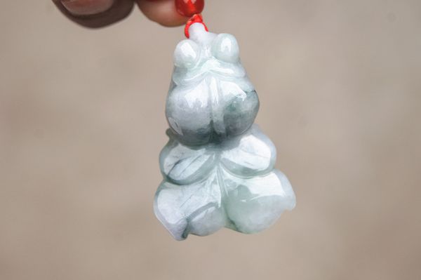beautiful natural (blue field) color jade, hand-carved - exquisite goldfish, (more than one year). talisman necklace pendant., Silver
beautiful natural (blue field) color jade, hand-carved - exquisite goldfish, (more than one year). talisman necklace pendant., Silver