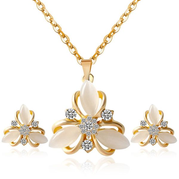 2018 2019 cute flower pendant with opal rhinestones hollow out cat's eye stone necklace earrings jewelry set for girl decor, Silver
2018 2019 cute flower pendant with opal rhinestones hollow out cat's eye stone necklace earrings jewelry set for girl decor, Silver