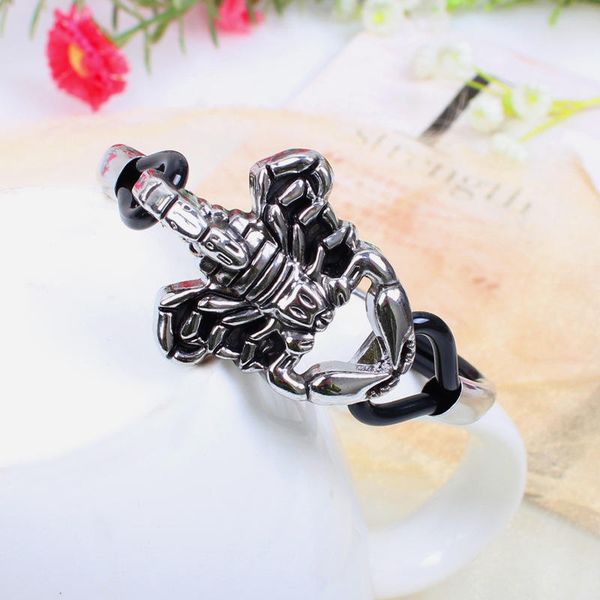 europe and the united states fashion men 's hand ring alloy constellation bracelet, Black
europe and the united states fashion men 's hand ring alloy constellation bracelet, Black