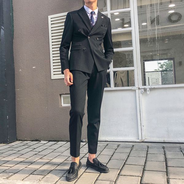 striped suit men's suit dress korean version of the self-cultivation double-breasted small groomsmen groom wedding dress 2p, White;black
striped suit men's suit dress korean version of the self-cultivation double-breasted small groomsmen groom wedding dress 2p, White;black