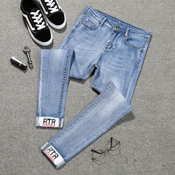 2018 autumn new women high waist jeans vintage jeans cotton denim jean ankle length pencil pants plus size, Blue
2018 autumn new women high waist jeans vintage jeans cotton denim jean ankle length pencil pants plus size, Blue