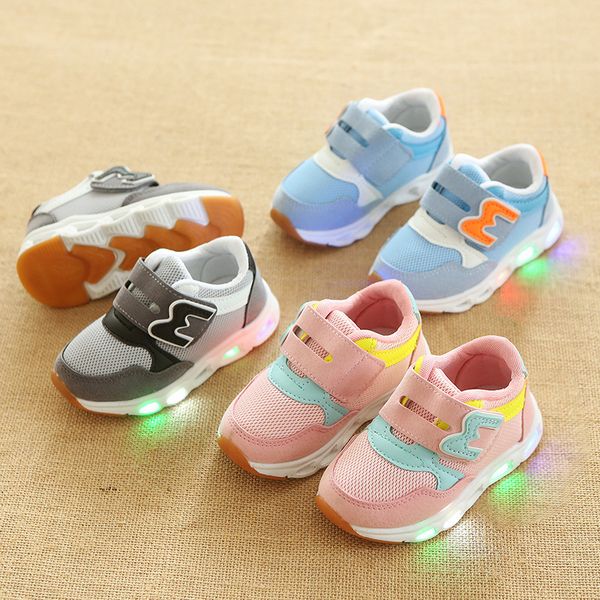 2018 spring and autumn new pattern led soft bottom lighting children's shoes girl boy ventilation casual sneakers baby shoes, Black
2018 spring and autumn new pattern led soft bottom lighting children's shoes girl boy ventilation casual sneakers baby shoes, Black