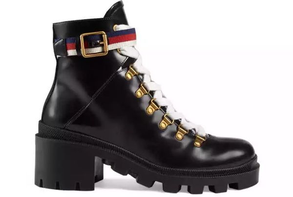 new 2019 vintage style army boots high leather lace martin motorcycle boots womens snow shoes, Black
new 2019 vintage style army boots high leather lace martin motorcycle boots womens snow shoes, Black