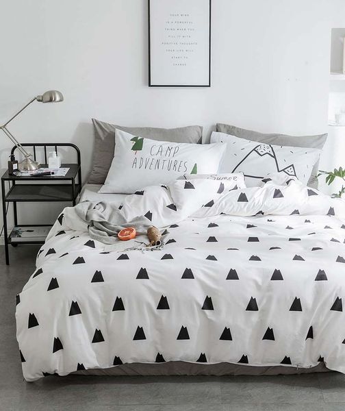 2018 new home textile cotton white black bed linens 4pcs bedding sets bedclothes duvet cover bed sheet pillowcase set
2018 new home textile cotton white black bed linens 4pcs bedding sets bedclothes duvet cover bed sheet pillowcase set