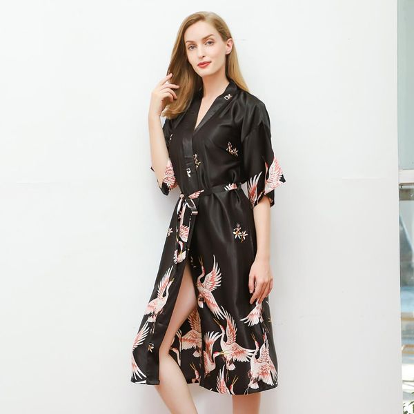 classic printed women sleepwear satin long robe kimono bathrobe gowns home dress nightwear casual robes black nightgown 3xl, Black;red
classic printed women sleepwear satin long robe kimono bathrobe gowns home dress nightwear casual robes black nightgown 3xl, Black;red
