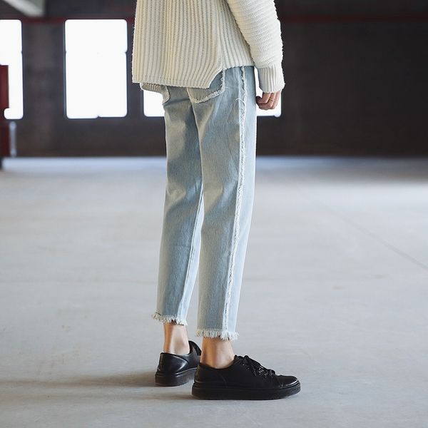 2018 korea style stretch slim fit light blue classic casual pants skinny rough selvedge jeans brand biker denim trousers -xl
2018 korea style stretch slim fit light blue classic casual pants skinny rough selvedge jeans brand biker denim trousers -xl