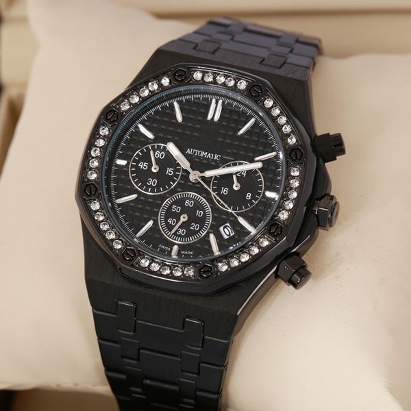 TOP AAA quality luxury watch men 42mm Automatic quartz watch big diamond Stainless steel wristwatch Free Shiping
TOP AAA quality luxury watch men 42mm Automatic quartz watch big diamond Stainless steel wristwatch Free Shiping