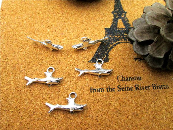 90pcs-shark charms antique tibetan silver tone 3d details shark charm pendants 23x12mm, Bronze;silver
90pcs-shark charms antique tibetan silver tone 3d details shark charm pendants 23x12mm, Bronze;silver