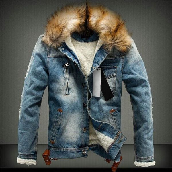 2018 men jacket warm denim jacket fur collar retro jeans and coat for autumn winter, Black;brown 
2018 men jacket warm denim jacket fur collar retro jeans and coat for autumn winter, Black;brown