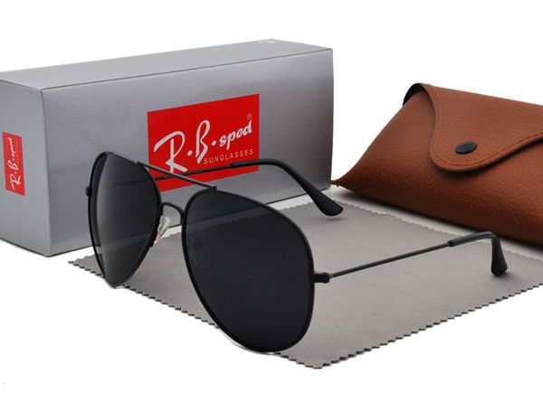 Brand Designer Polarized Sunglasses For Men Women High Quality Pilot Sun Glasses UV400 polaroid lens with Retail case and box
Brand Designer Polarized Sunglasses For Men Women High Quality Pilot Sun Glasses UV400 polaroid lens with Retail case and box