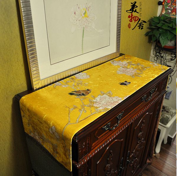 thick handmade chinese ink wash paint bird flower wedding table runner cloth embroidery room sofa home l bedding decoration
thick handmade chinese ink wash paint bird flower wedding table runner cloth embroidery room sofa home l bedding decoration