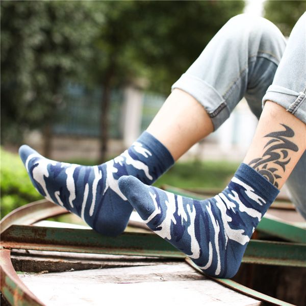 Knitted 16 Design Autumn Winter Fashion Men Cotton Socks Male Creative Stripes Socks Geometric Patterns Socks 5pairs /Lot
Knitted 16 Design Autumn Winter Fashion Men Cotton Socks Male Creative Stripes Socks Geometric Patterns Socks 5pairs /Lot