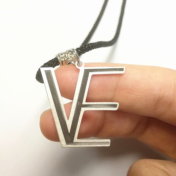 custom portrait logo p necklace engraved personalized silver jewelry picture pendant gifts in memory handmade pet lovers
custom portrait logo p necklace engraved personalized silver jewelry picture pendant gifts in memory handmade pet lovers