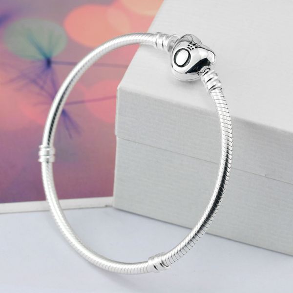 16-23cm High Quality 925 Sliver heart &round Beads fit pandora Bracelet Snake Chain charm Bracelet DIY Jewelry Gift
16-23cm High Quality 925 Sliver heart &round Beads fit pandora Bracelet Snake Chain charm Bracelet DIY Jewelry Gift