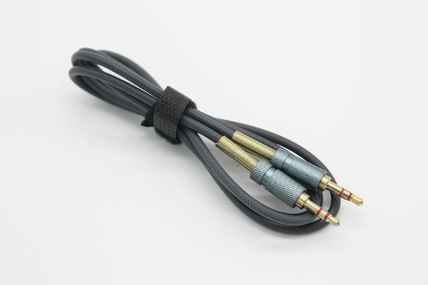 aux audio cable 1m/3ft 3.5mm dual male gold-plated plug tpe embossed double spring cord by dhl 200+
aux audio cable 1m/3ft 3.5mm dual male gold-plated plug tpe embossed double spring cord by dhl 200+