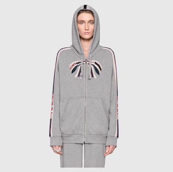 2018 brand men and women hooded and pant tracksuits long sleeved men polo s sportswear fashion leisure suit spring and autumn, Gray
2018 brand men and women hooded and pant tracksuits long sleeved men polo s sportswear fashion leisure suit spring and autumn, Gray