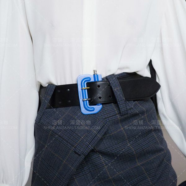 new pattern fashion runway show blue buckle squarewomen's men belt trendy stylish, Black;brown
new pattern fashion runway show blue buckle squarewomen's men belt trendy stylish, Black;brown