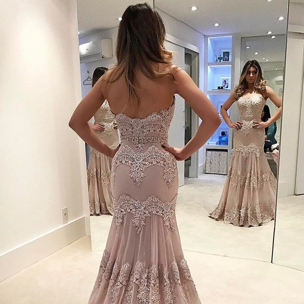 chic floor length zipper back sweetheart strapless chiffon sleeveless lace appliqued mermaid trumpet evening dress beaded prom gown, Black;red
chic floor length zipper back sweetheart strapless chiffon sleeveless lace appliqued mermaid trumpet evening dress beaded prom gown, Black;red