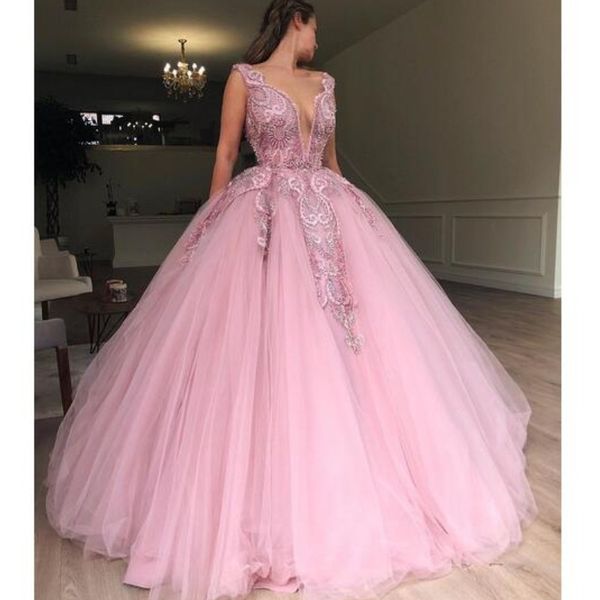 arabia beaded plunging v-neck evening dresses lace applique sleeveless fluffy ball gown prom dress 2018 charming dubai formal evening gowns, Black
arabia beaded plunging v-neck evening dresses lace applique sleeveless fluffy ball gown prom dress 2018 charming dubai formal evening gowns, Black