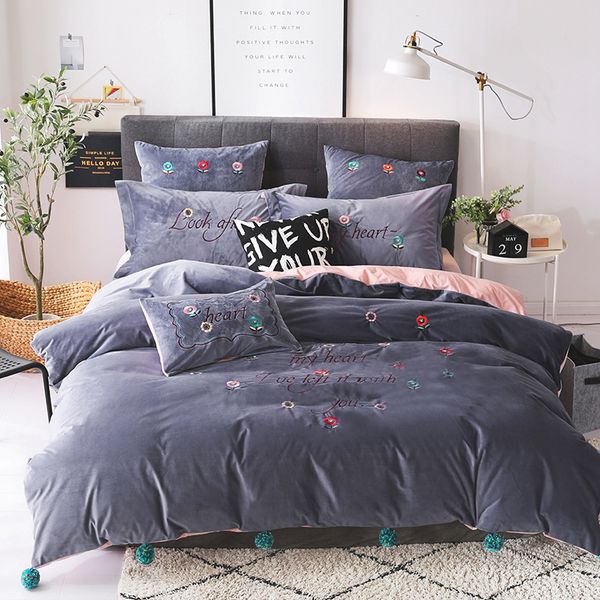 4/7pcs fleece fabric bedding sets embroidery bed set king size ball decoration duvet cover bed sheet set pillowcas
4/7pcs fleece fabric bedding sets embroidery bed set king size ball decoration duvet cover bed sheet set pillowcas