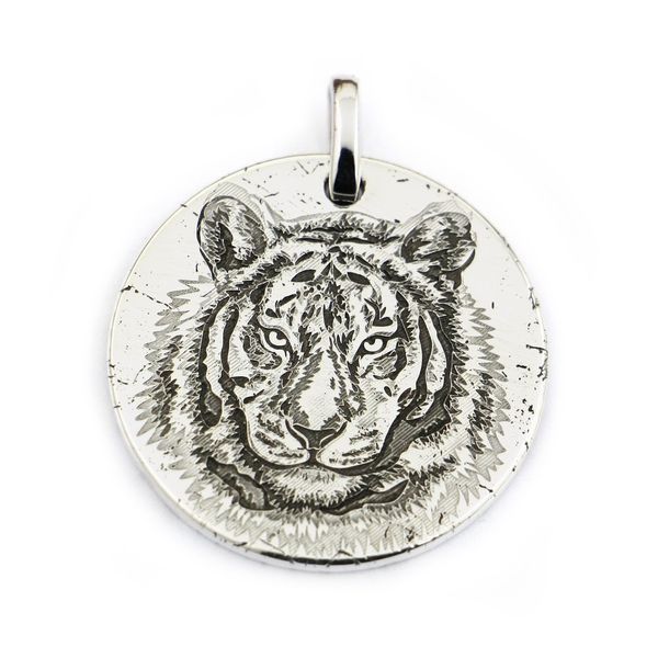linsion 999 sterling silver tiger king sharp claw laser engraved mens biker punk pendant 9x302 jp
linsion 999 sterling silver tiger king sharp claw laser engraved mens biker punk pendant 9x302 jp