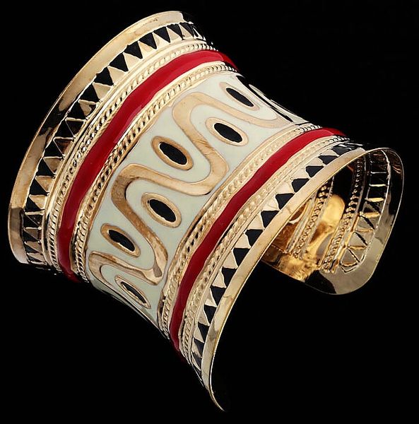 yazilind retro ladies statement hollow red enamel cuff bracelet women jewelry b024, Black
yazilind retro ladies statement hollow red enamel cuff bracelet women jewelry b024, Black