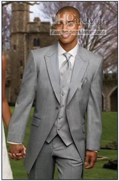 fashion long design light grey men tuxedos excellent groom tuxedos men dinner prom party clothes 3 piece suit(jacket+pants+tie+vest) 779, Black;gray
fashion long design light grey men tuxedos excellent groom tuxedos men dinner prom party clothes 3 piece suit(jacket+pants+tie+vest) 779, Black;gray