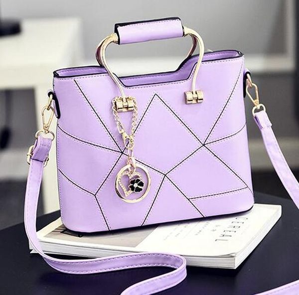 female bags korean version of the stereotyped sweet fashion luggages handbags messenger shoulder bag drop shipping
female bags korean version of the stereotyped sweet fashion luggages handbags messenger shoulder bag drop shipping