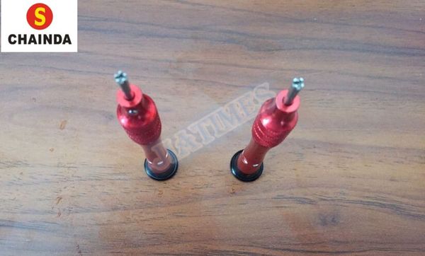 1pc 4/5 prong screwdriver for watch case screws 
1pc 4/5 prong screwdriver for watch case screws