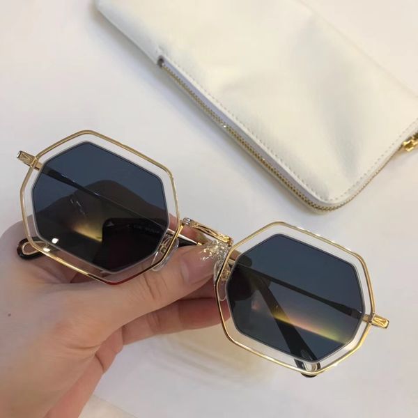 latest selling popular fashion 146s women sunglasses mens sunglasses men sunglasses gafas de sol sun glasses uv400 lens with box, White;black
latest selling popular fashion 146s women sunglasses mens sunglasses men sunglasses gafas de sol sun glasses uv400 lens with box, White;black