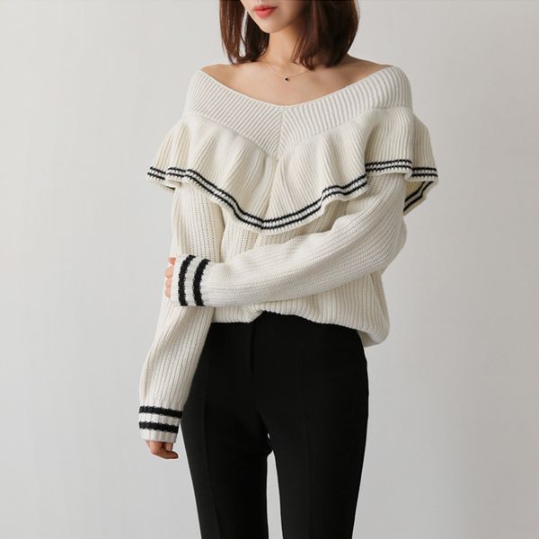 2018 white sweater lady ruffled off-shoulder shirt long-sleeved bottoming shirt gorgeous sweater, White;black
2018 white sweater lady ruffled off-shoulder shirt long-sleeved bottoming shirt gorgeous sweater, White;black