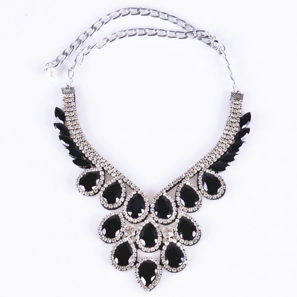 whole salenew modern style 10 color optional europe pendant inlay crystal necklace of women bib collar choker statement jewelry, Golden;silver
whole salenew modern style 10 color optional europe pendant inlay crystal necklace of women bib collar choker statement jewelry, Golden;silver
