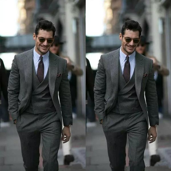 grey custom made men suit groom tuxedos groomsmen formal suits business men wear suit (jacket+pants+vest, White;black
grey custom made men suit groom tuxedos groomsmen formal suits business men wear suit (jacket+pants+vest, White;black