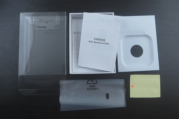 50pc lot a quality 3 5mm in ear earphone headphone with remote and mic head et with retail packing box head et
50pc lot a quality 3 5mm in ear earphone headphone with remote and mic head et with retail packing box head et