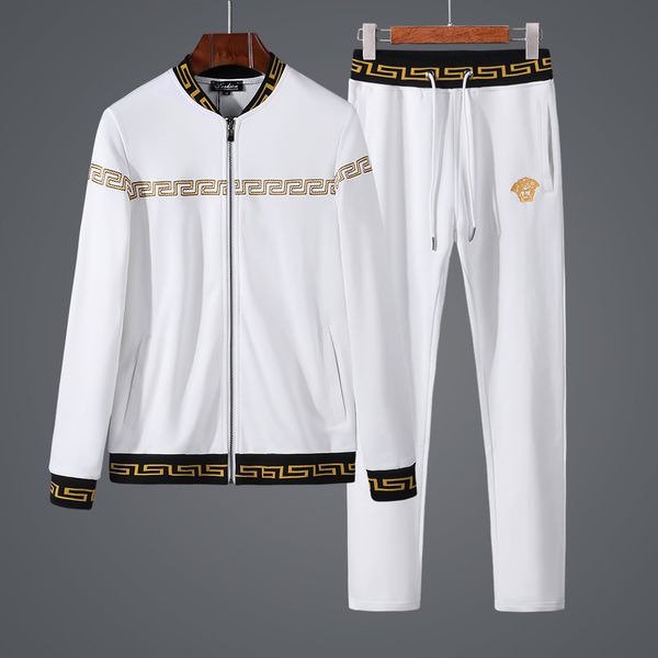 new sportswear men's casual sports suit luxury men's sportswear brand hoodie hip hop jogging suit cool cardigan zipper shirt + pan, Blue;black
new sportswear men's casual sports suit luxury men's sportswear brand hoodie hip hop jogging suit cool cardigan zipper shirt + pan, Blue;black